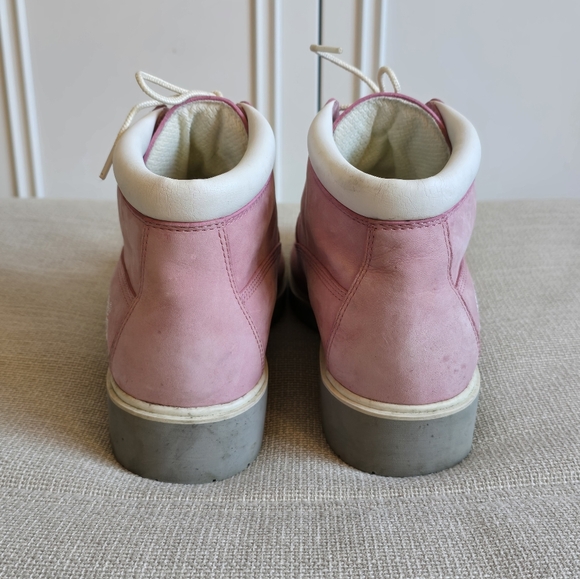 Timberland Nellie Waterproof Chukka Boots, size 10 in rose pink - Picture 3 of 6